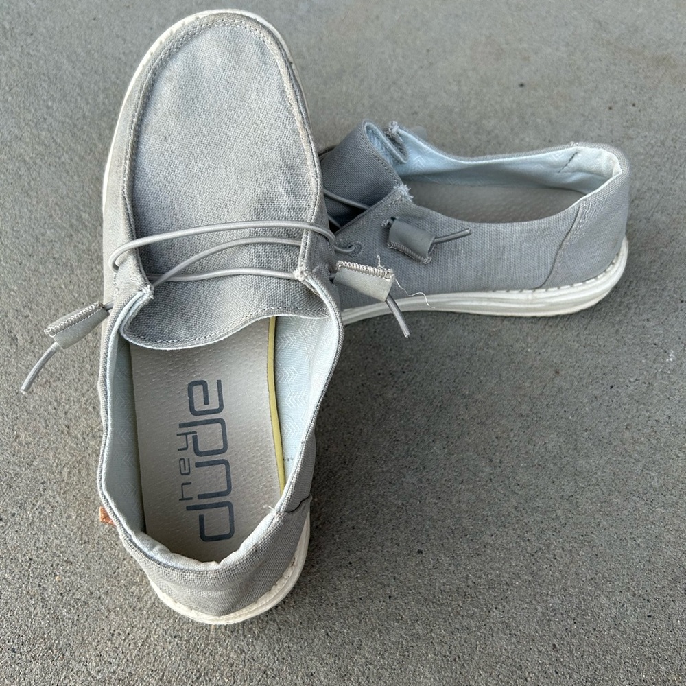 Hey Dude Womens Gray Casual Shoes